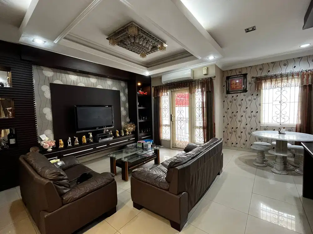 Rumah 3Lt 8x20 4+1KT Cluster Florence Mediterania Boulevard PIK