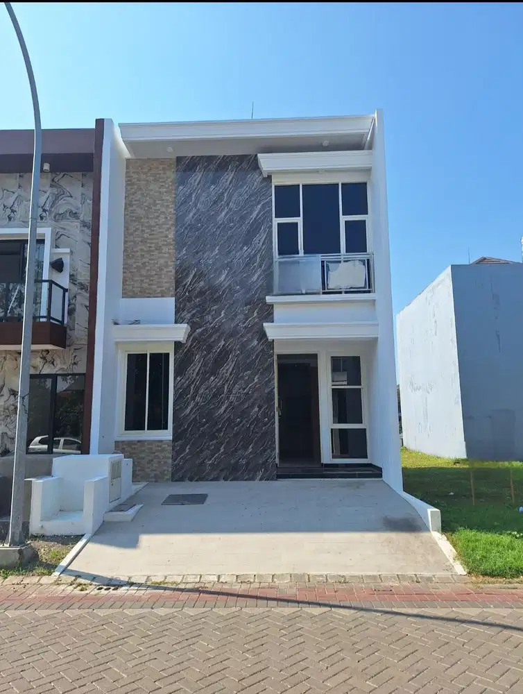 ZIMBALI COSTA 2 Lantai Minimalis Semi Furnish New Gress Pakuwon City