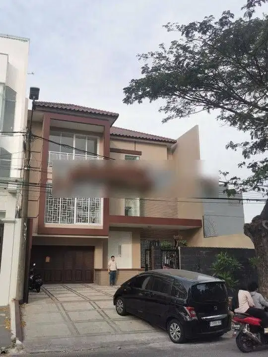 Rumah Citra 5 Boulevard ada 3 tingkat Cengkareng Row 6 mobil siap Huni Terawat Cengkareng