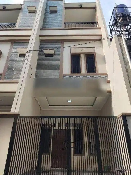 Rumah Tanjung Duren Dalam Row 2 mobil, harga dibawah 2m