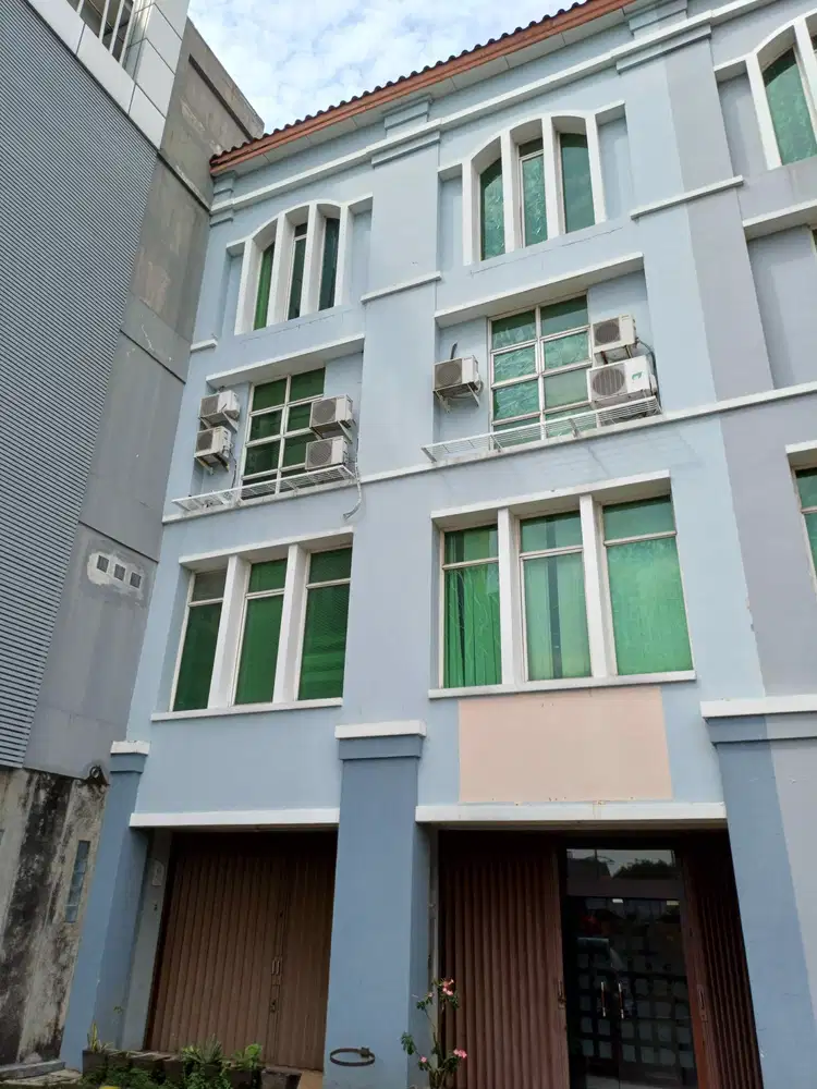 Ruko Mangga Dua Square Gandeng 2 Parkir Luas