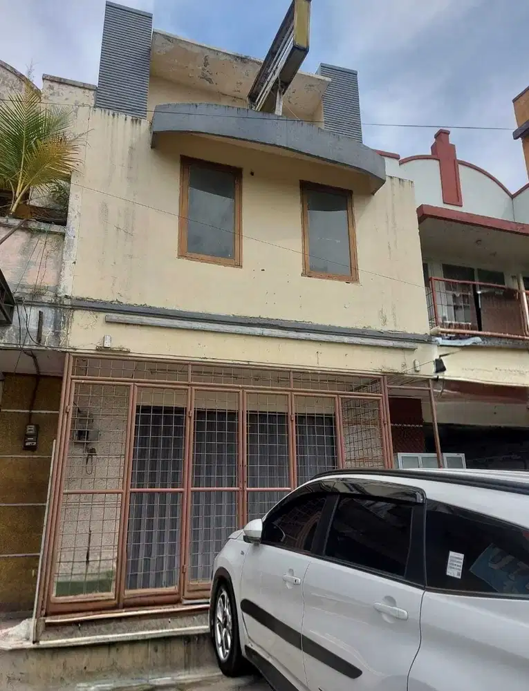 Dijual Ruko 2,5 Lantai di Permata Harapan Baru, Bekasi Barat, Bekasi