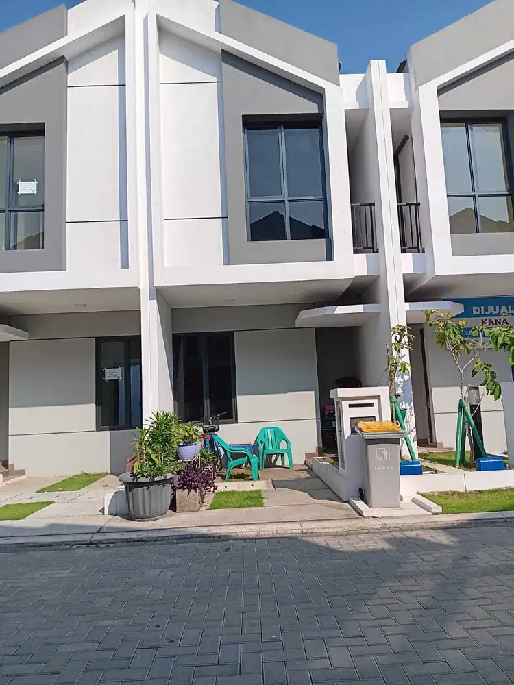 Turun Harga Jual Rumah 2 lantai di Harapan Indah Cluster Kana, bEkasi