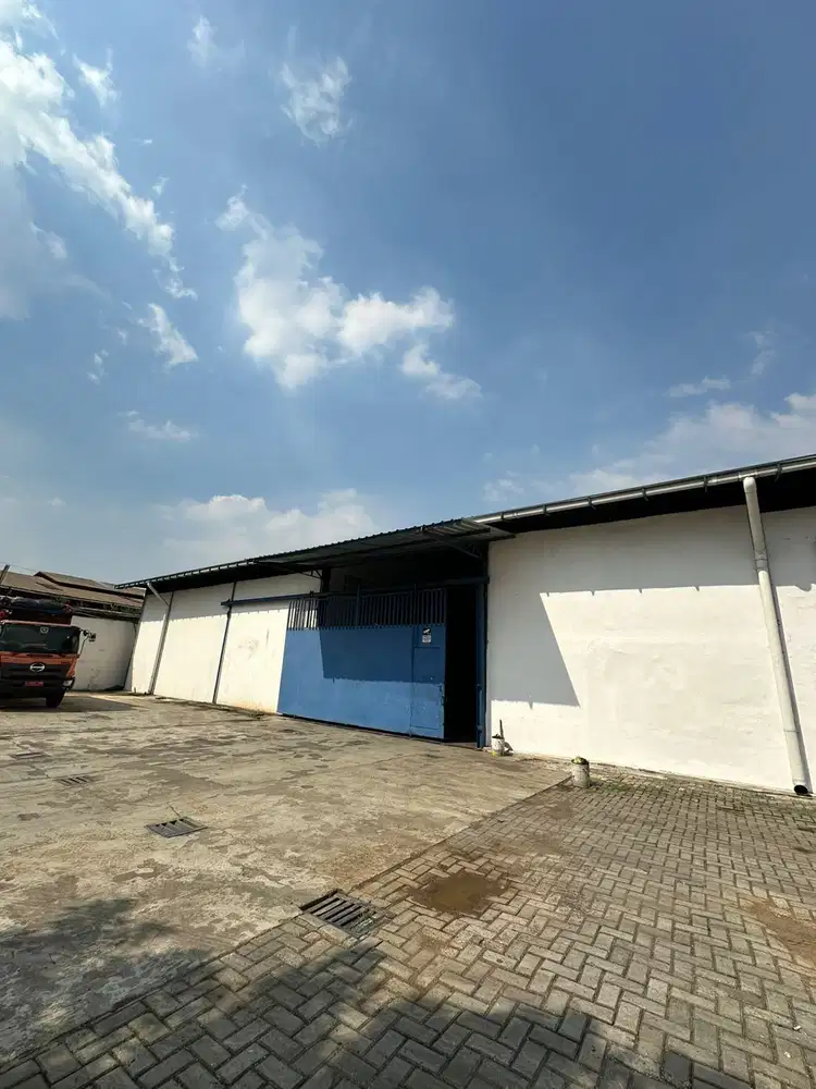 Disewakan Gudang Strategis Bisa Masuk Container di Bekasi