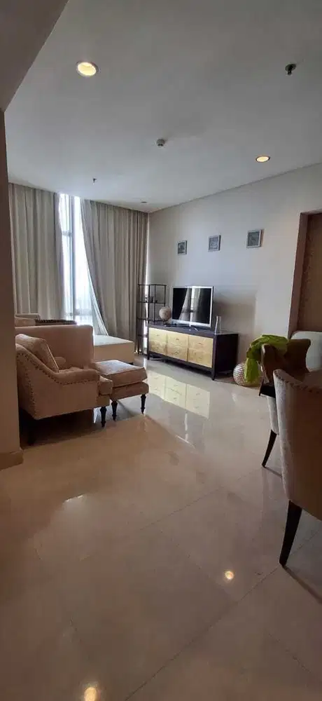 Apartemen Summit 3+1 Kt