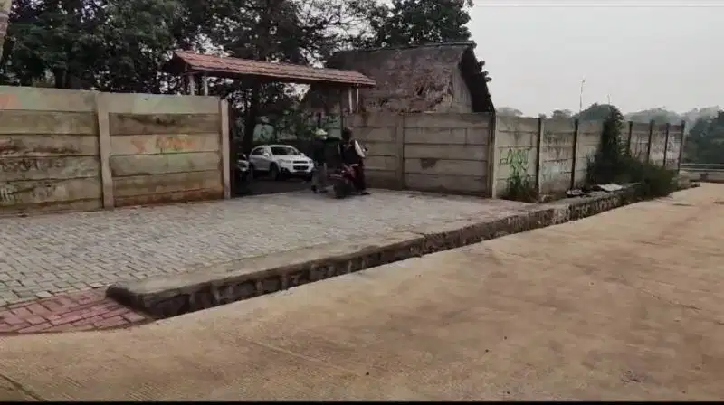 KAVLING BSD DI JALAN RAYA KADUSIRUNG PAGEDANGAN