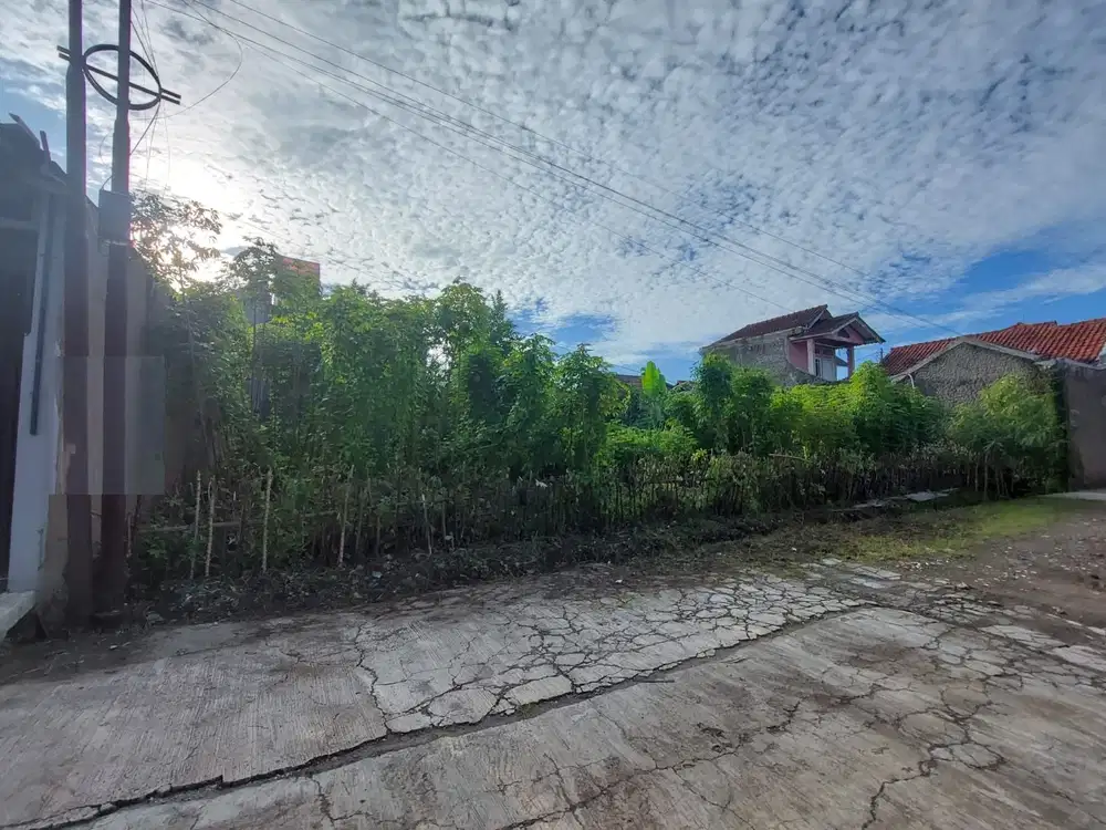 Tanah Sisa 2 Kavling Cocok Dibangun Rumah di Cicukang Indah, Sayap TKI