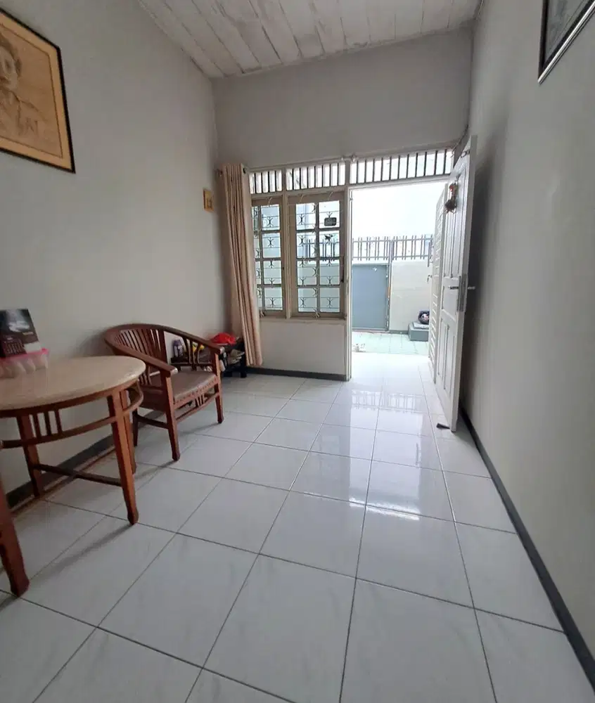 RUMAH MINIMALIS 3KT DI PADEMANGAN SHM SIAP HUNI JAKARTA UTARA