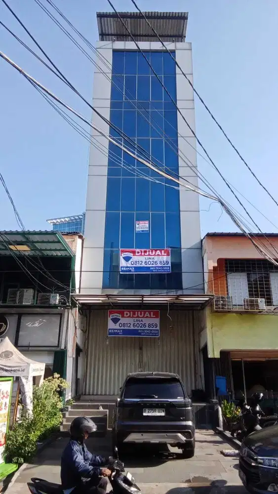 Ruko Disewa Pluit Selatan uk 120m 5LT, Sudah full furniture  at Jakut