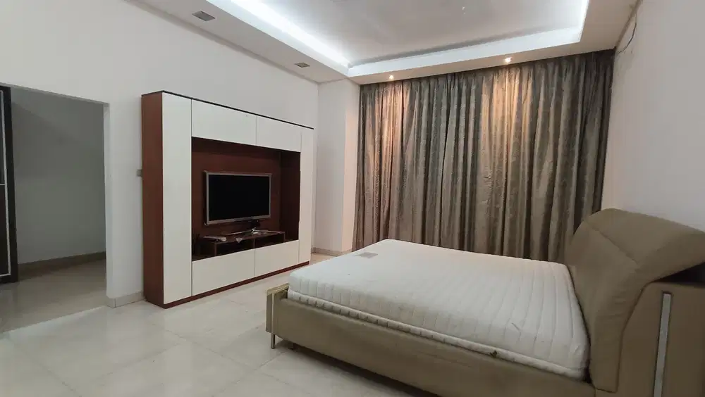 Dijual Rumah Beserta isinya di Duri Kepa, Jakarta Barat