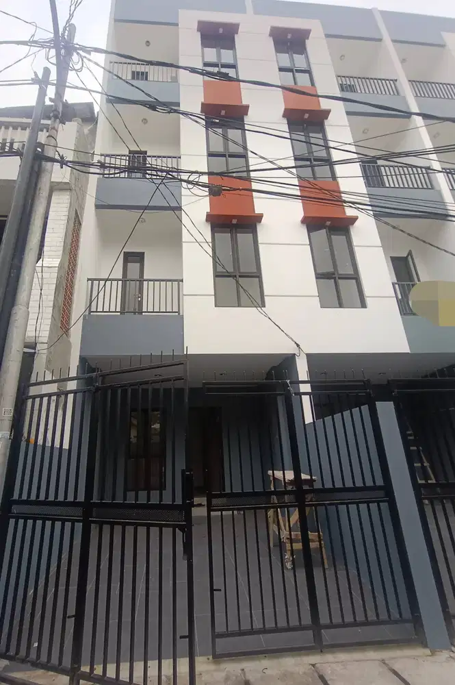 Dijual Rumah Bangunan Baru 4 Lantai Di Sumur Batu Kemayoran, Jakpus