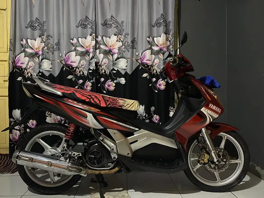 Nouvo Z Ais 2007, Nyari TT Matic Laennya