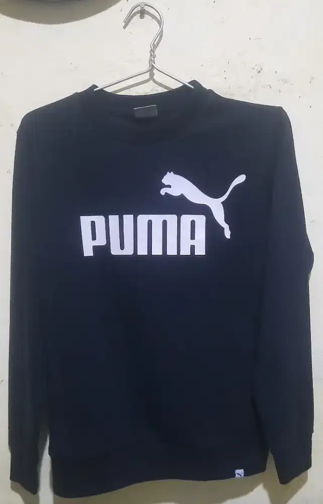 CREWNECK PUMA HITAM