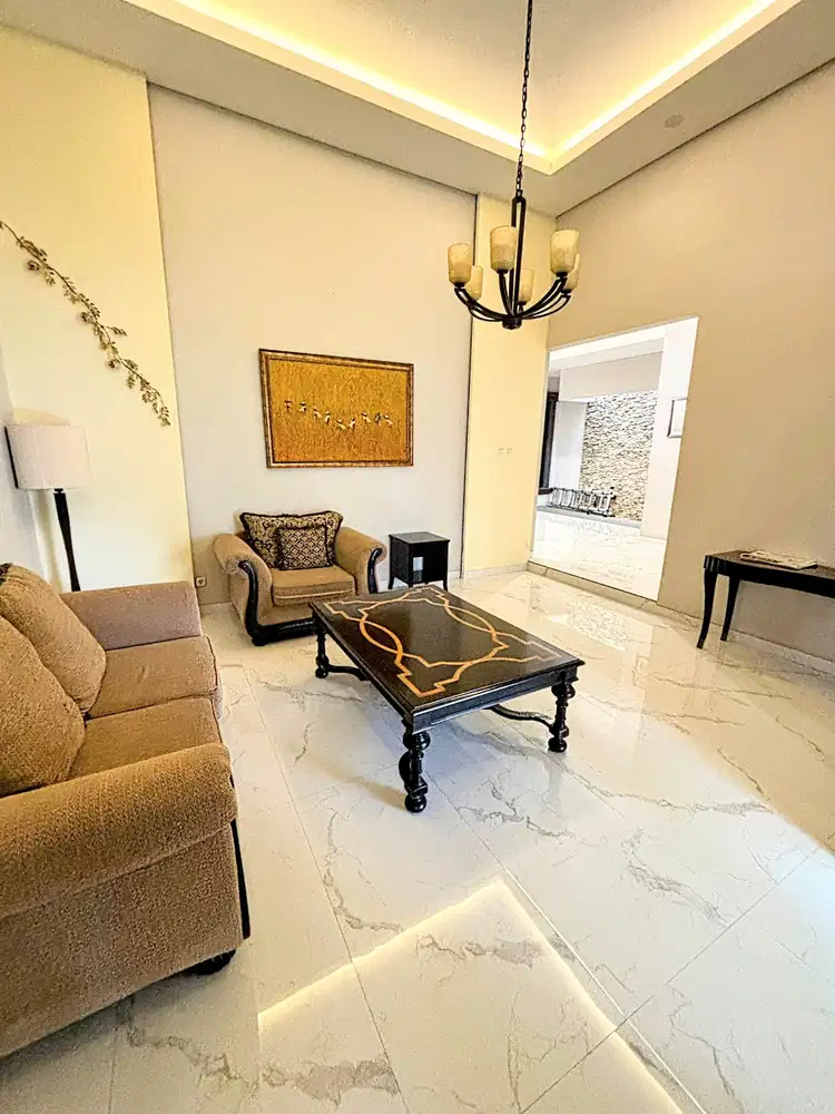 DIJUAL DAN DISEWAKAN RUMAH KOMERSIAL LUAS MEWAH ELEGAN CIPETE CILANDAK