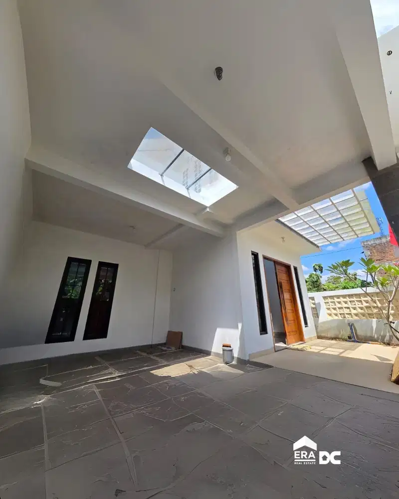 Rumah 2 Lantai Siap Huni View Gunung Merbabu di Pemandangan Salatiga