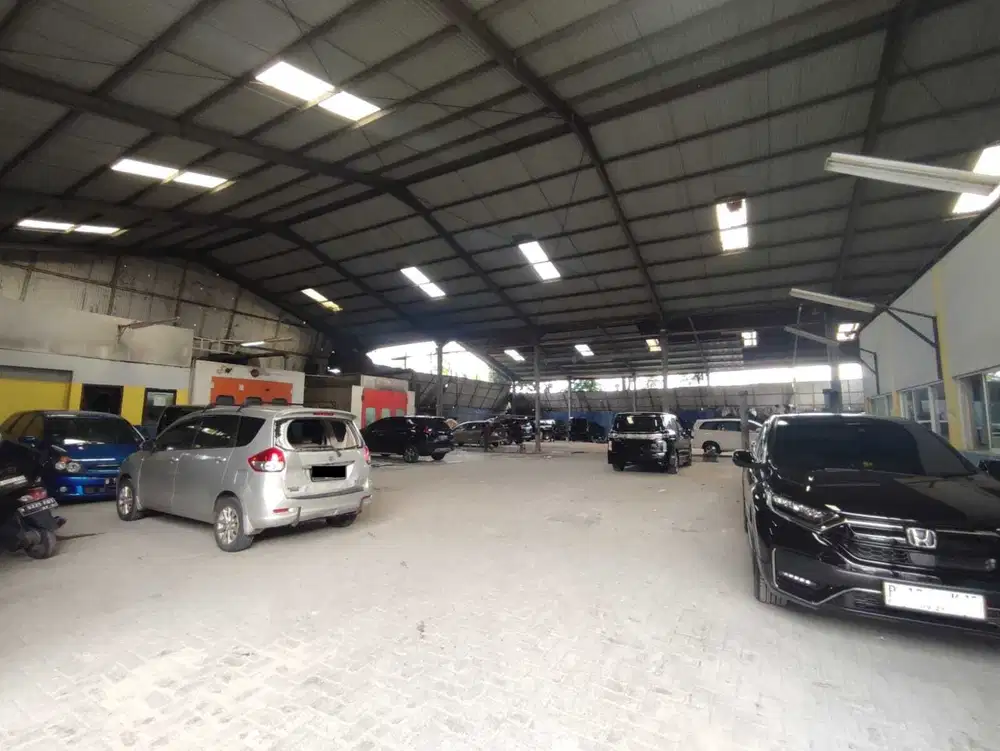 GUDANG BENGKEL TENDEAN MAMPANG PRAPATAN 2300 M2 COCOK UNTUK PADEL