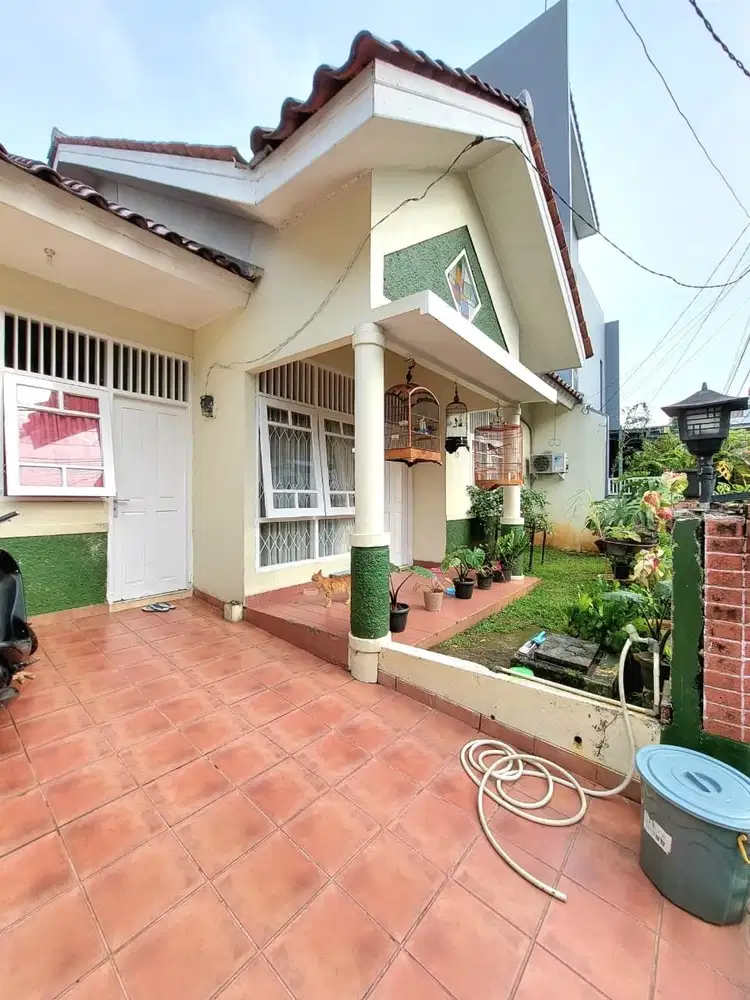 Jual Rumah Siap Huni area Bintaro Sektor 9 Tangerang Selatan