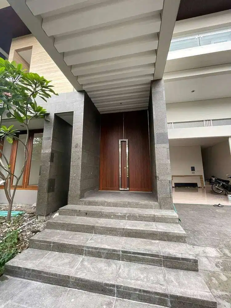 Rumah baru mewah 2lt di araya surabaya lokasi dekat merr hokky