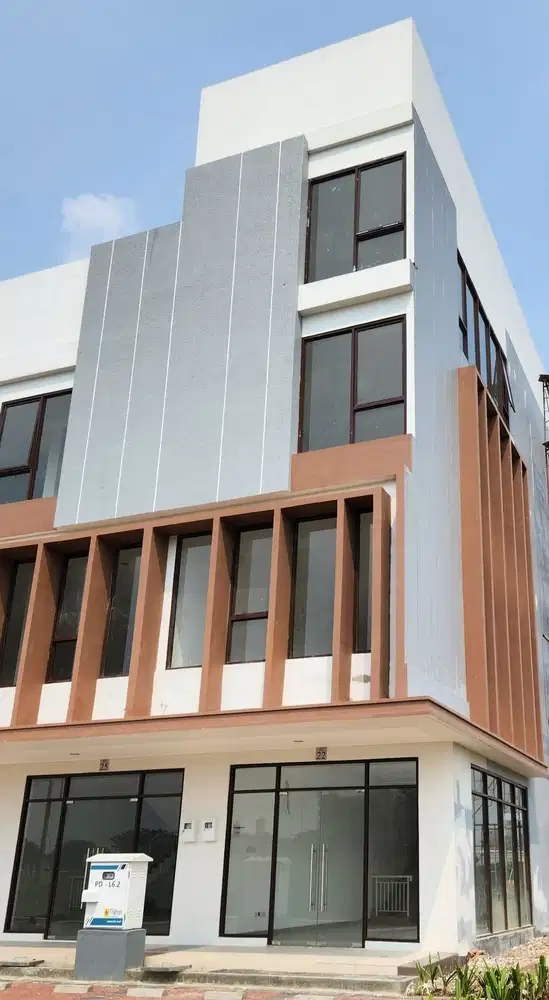Ruko 2lt uk 4,5x15 Jakarta Business District JBD Jakarta Garden City