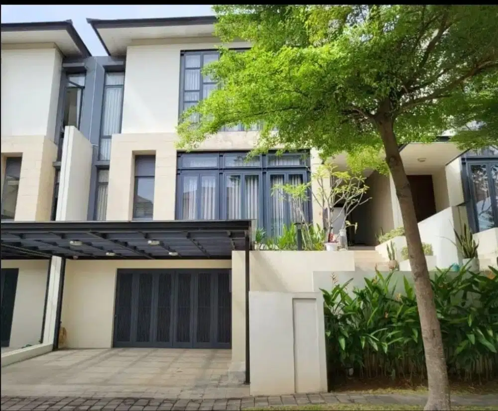 Rumah Mewah Navapark BSD with Private Pool
