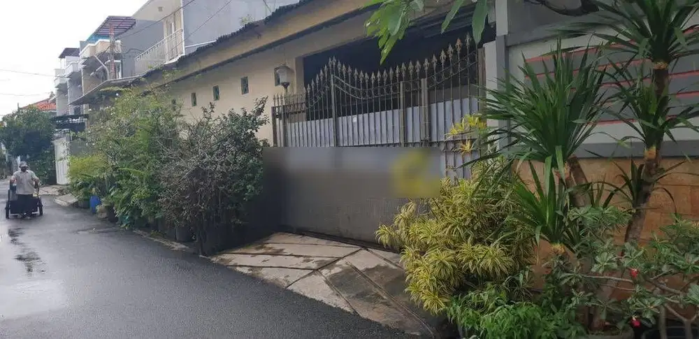 Rumah Grogol Jalan Nurdin 9 x 20 Row 2 Mobil terawat Jakarta Barat