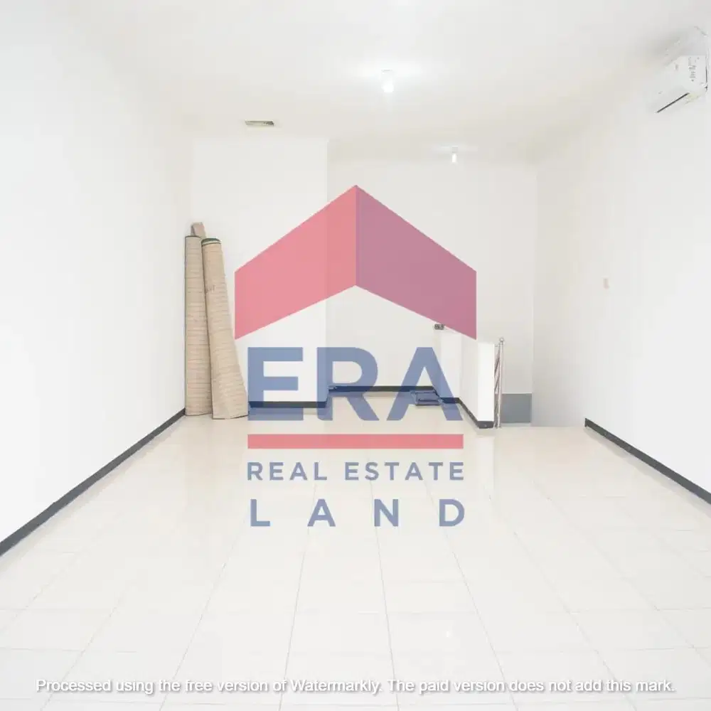 Dijual Ruko di Jalan Mayjend Panjaitan, Klojen, Malang