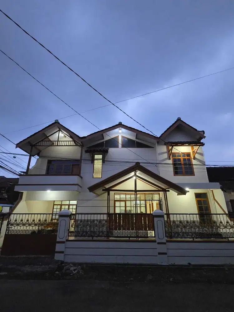 Rumah bagus Terawat di Griya bandung Asri Bojongsoang bandung