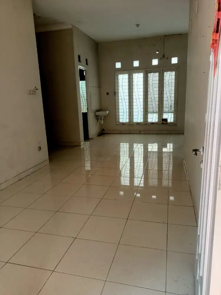 Rumah Strategis Purimas Boulevard Ngurah Rai
