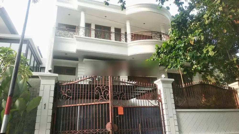 Rumah Mewah 5 Kamar Tidur Pondok Indah