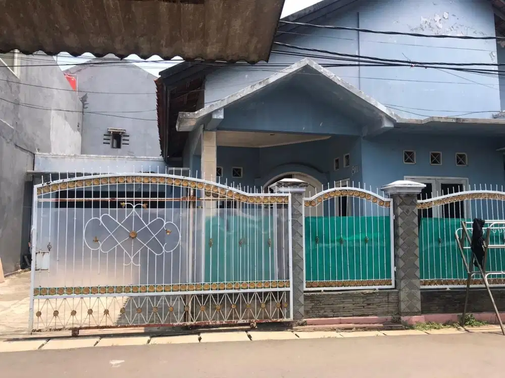 Di jual rumah secondary deket ke LRT harjamukti