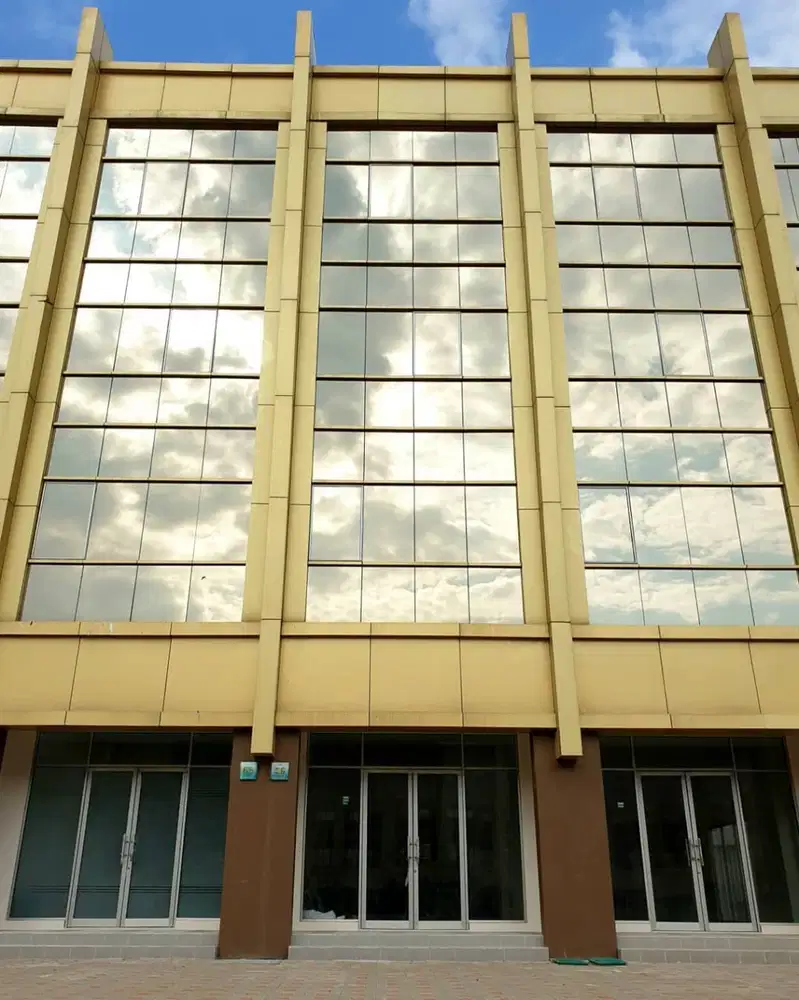 Ruko Golf Island Beach View 4,5x15 Hadap Jalan Raya Dan Batavia