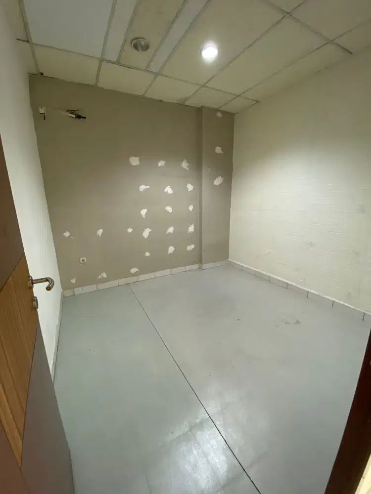 Ruko 4lt siap pakai di Artha Gading Niaga - Kelapa Gading Jkt Utara