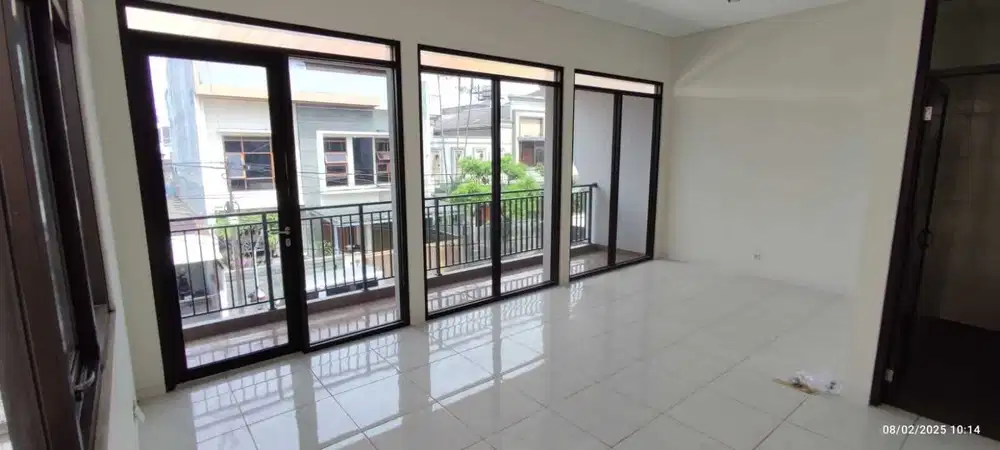 Disewakan Bangunan Baru untuk Kantor di Mochamad Toha Kurdi