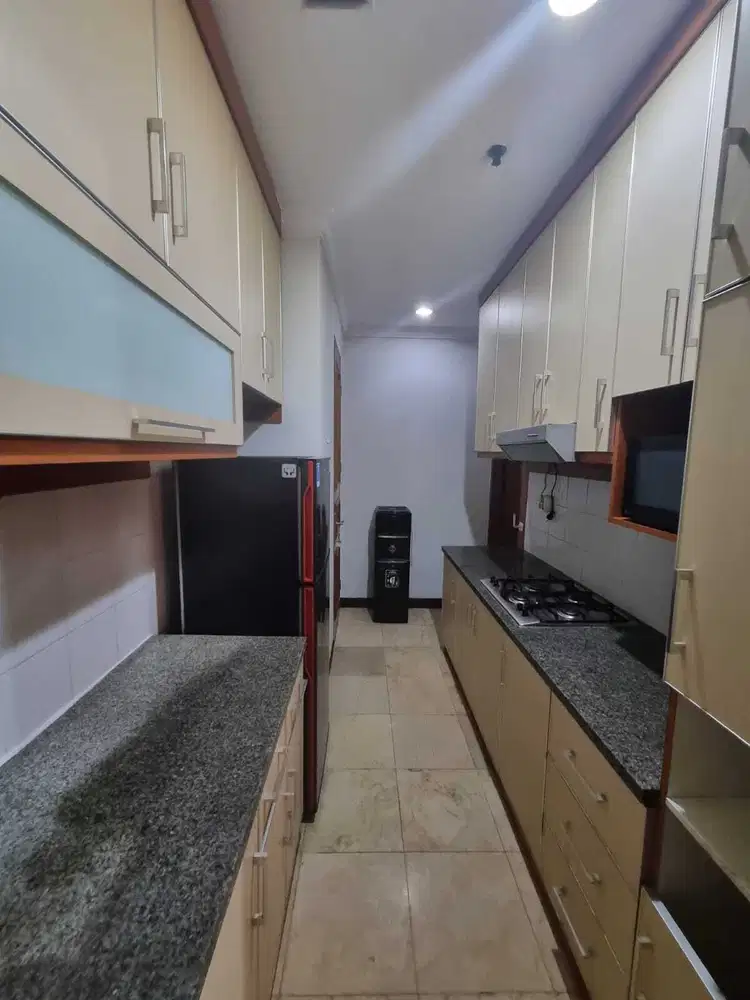 Apartemen 2 kmr tidur furnish di Taman Pasadenia - Pulomas Jkt Timur