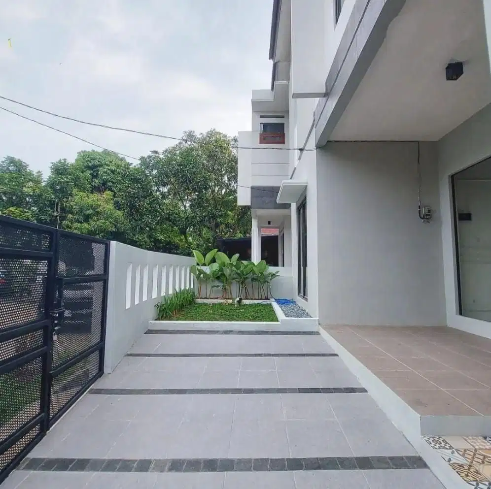 DIJUAL RUMAH DI CLUSTER GRAHA SIAPA HUNI