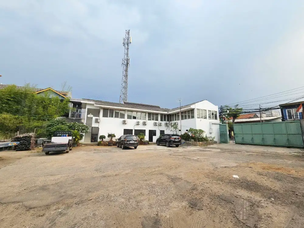 Gudang Siap Pakai di Jl. Tipar Cakung Jakarta Timur
