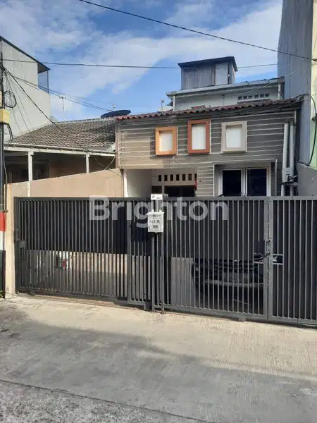 Dijual Rumah Siap Huni di Hibrida, Kelapa Gading Jakarta Utara