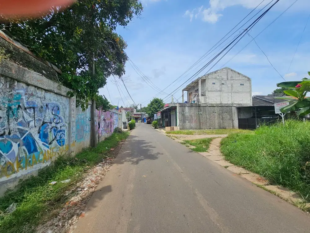 TANAH + BANGUNAN di JELUPANG - BSD CITY