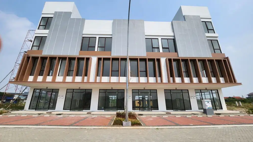 Ruko Ready JBD 3lt 4,5x15 68m 2 Muka JGC Jakarta Garden City Cakung