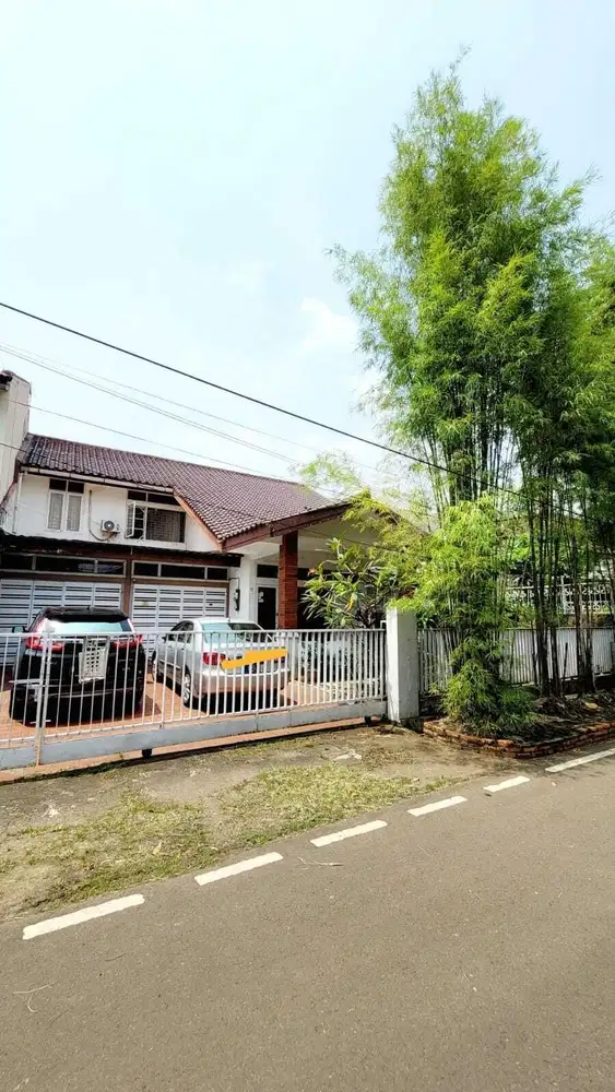 Rumah Luas Cempaka Putih Jakarta Pusat