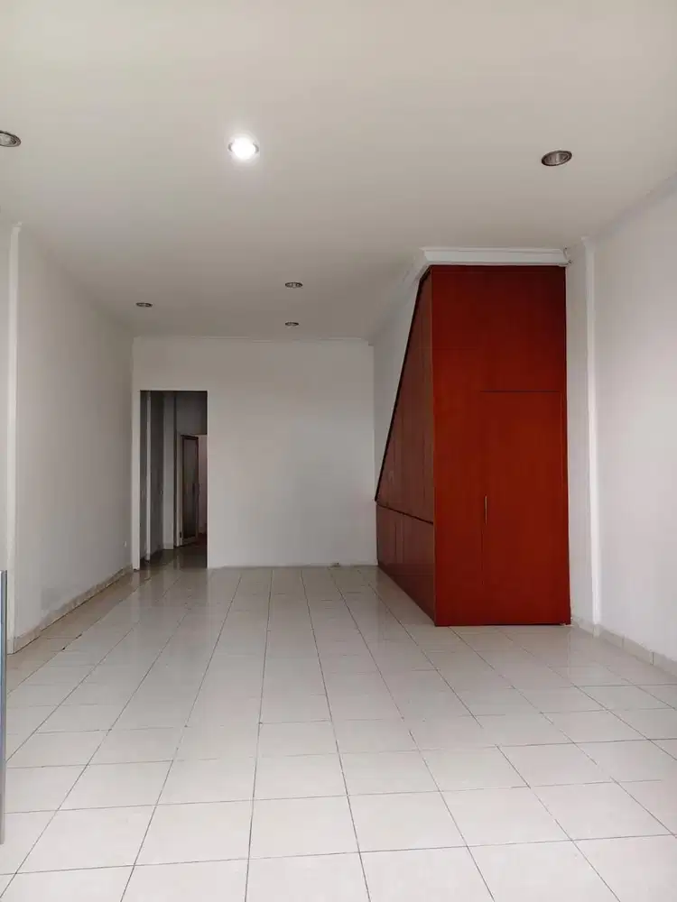 DISEWAKAN  Ruko SPARK- Gading Serpong 3 Lantai