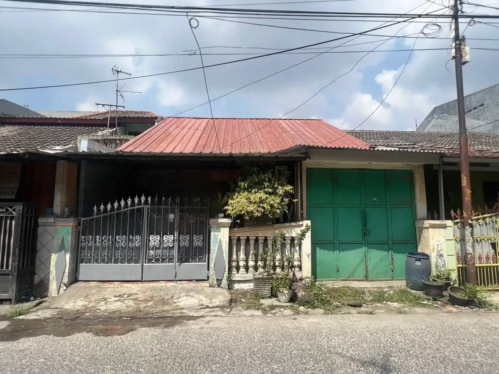 Rumah Pinggir Jalan di Harapan Jaya Bekasi Utara