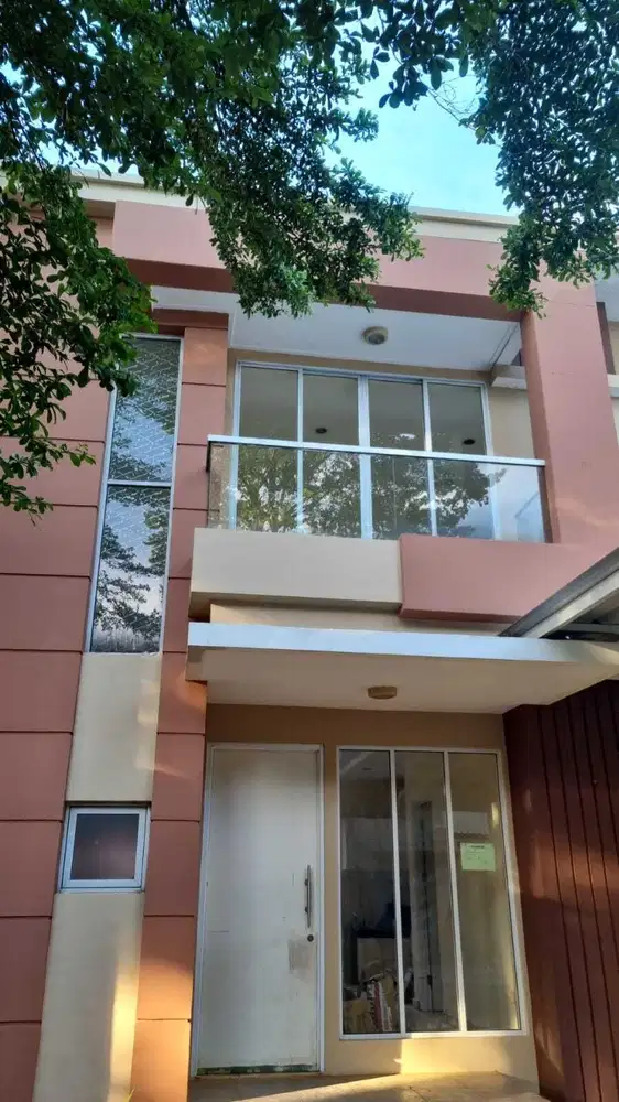 RUMAH DIJUAL DI RIVER VALLEY LEBAK BULUS JAKARTA SELATAN