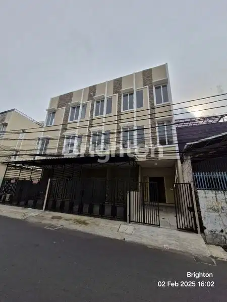 RUKO MINIMALIS TOMANG JAKARTA BARAT