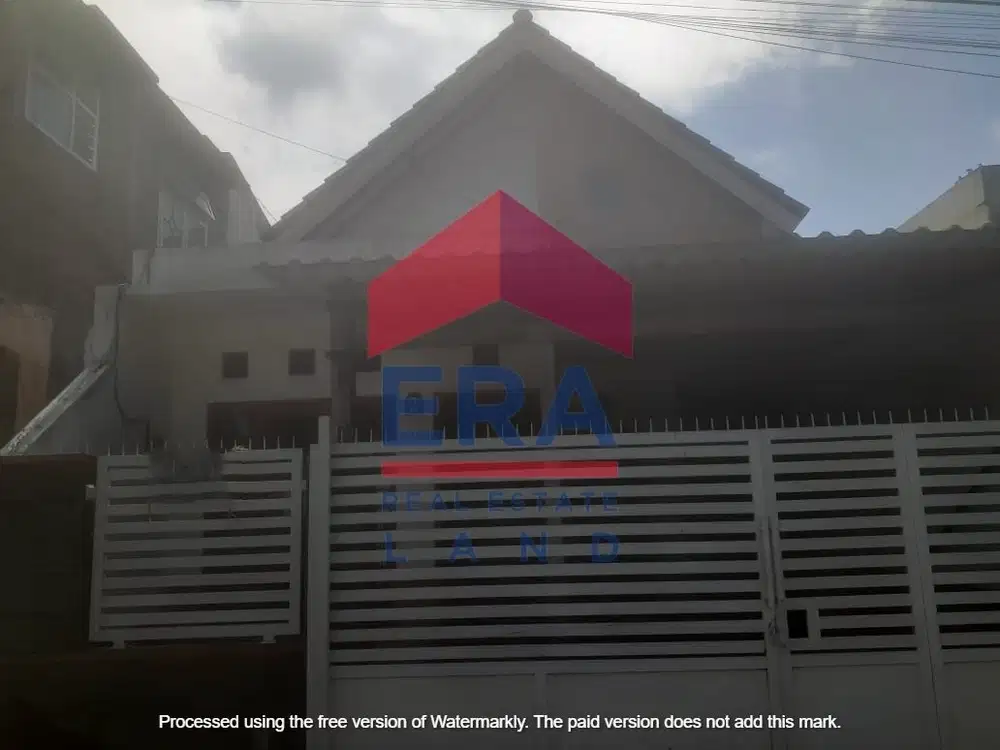 Dijual Rumah di Jalan Candi Bajang Ratu Malang