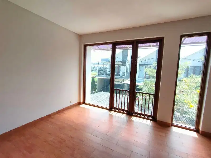 JUAL.RUMAH SIAP.HUNI DI BUAH BATU SQUARE BANDUNG