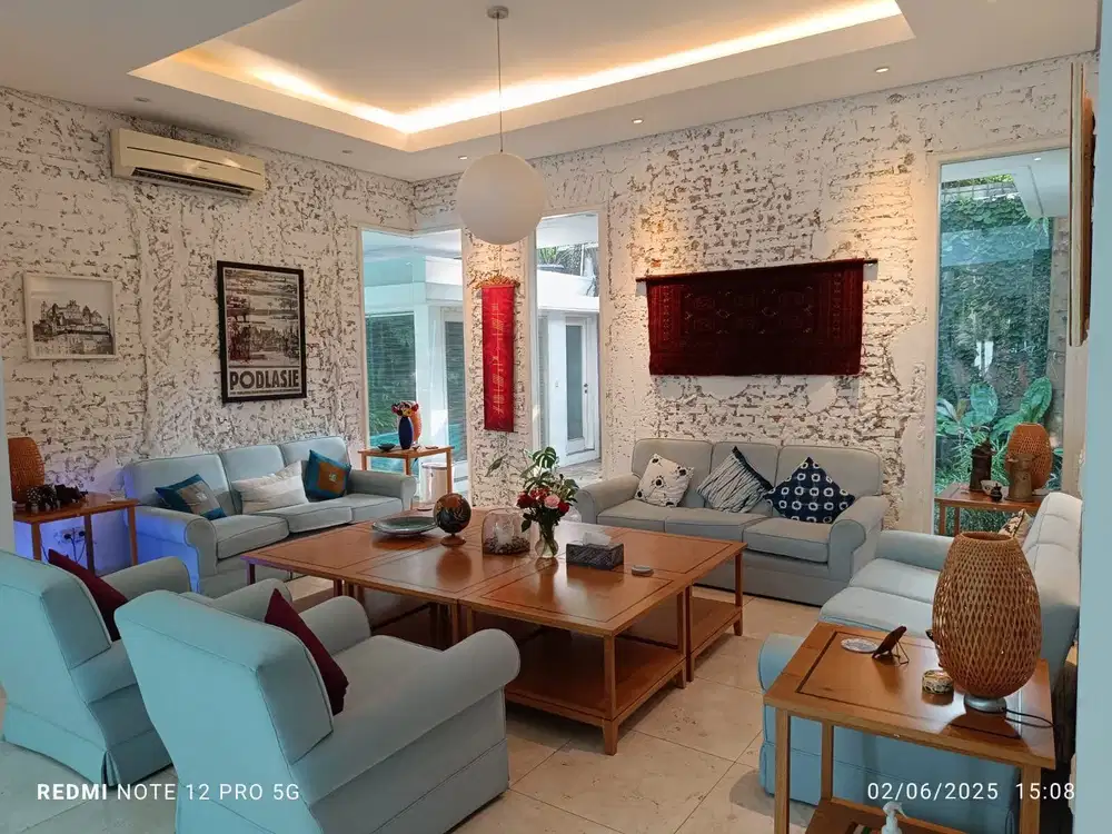 Dijual Rumah Mewah Ada Kolam Renang Di Mulawarman, Kebayoran Baru