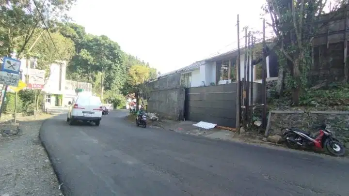 Rumah tinggal finishing murah di mainroad raya lembang bandung barat