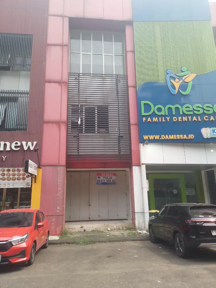 Dijual cepat Ruko jalur sutera hadap Jalan raya, Alam sutera,tangerang
