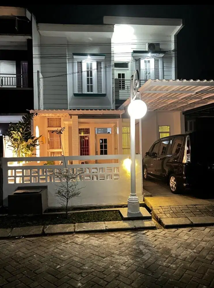 Jual Rumah 2lantai hadap taman di Bukit Cimanggu City BCC